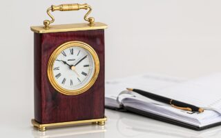 Wat is het verschil tussen massief hout en fineer?