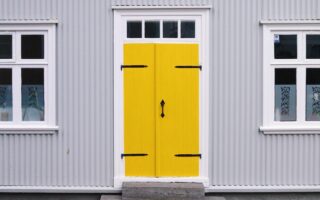 Hoe combineer je warme en koele kleuren in huis?