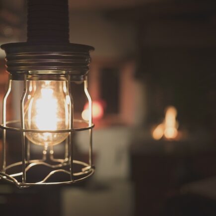 Zelf een industriële lamp maken van koper of staal